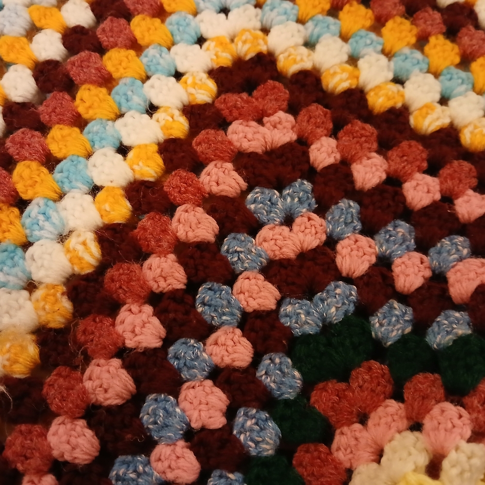 Vintage Colorful Crochet Spirak Granny Square Blanket - Picture 3 of 5